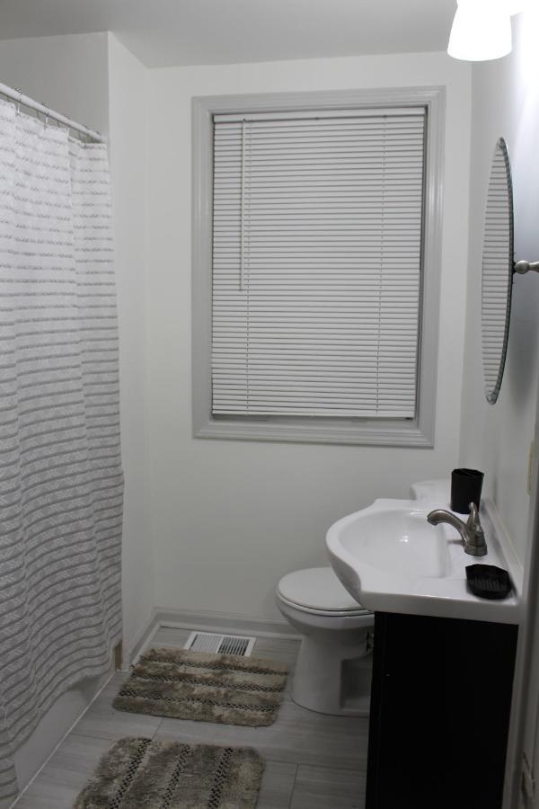 Shared Guest House With Private Rooms Atlanta Bagian luar foto