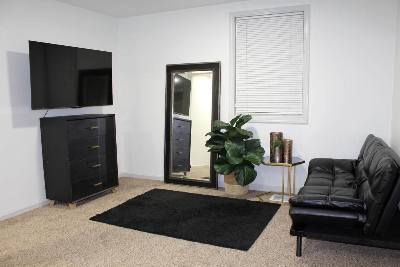 Shared Guest House With Private Rooms Atlanta Bagian luar foto