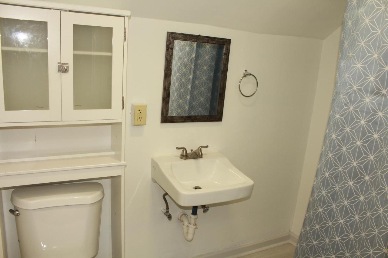 Shared Guest House With Private Rooms Atlanta Bagian luar foto